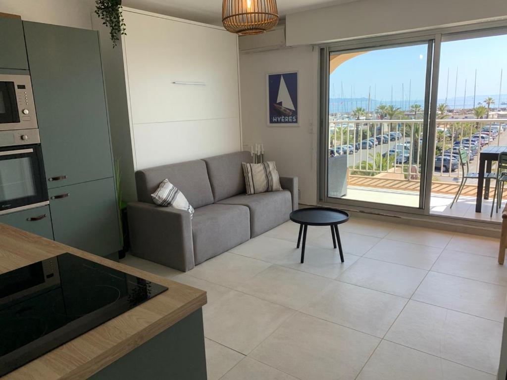Vue Sur Les Iles D'Or Apartment Hyeres Exterior photo