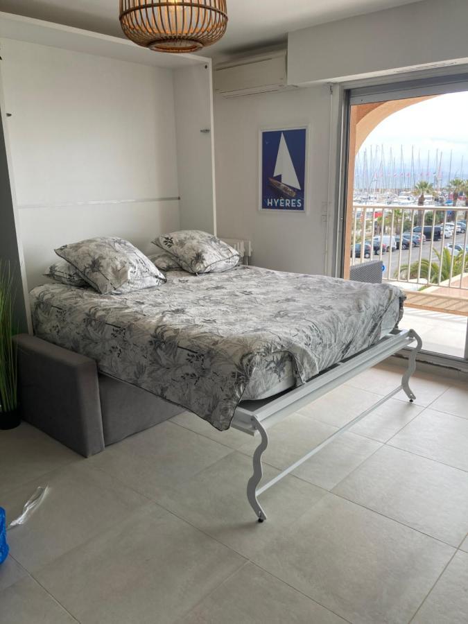Vue Sur Les Iles D'Or Apartment Hyeres Exterior photo